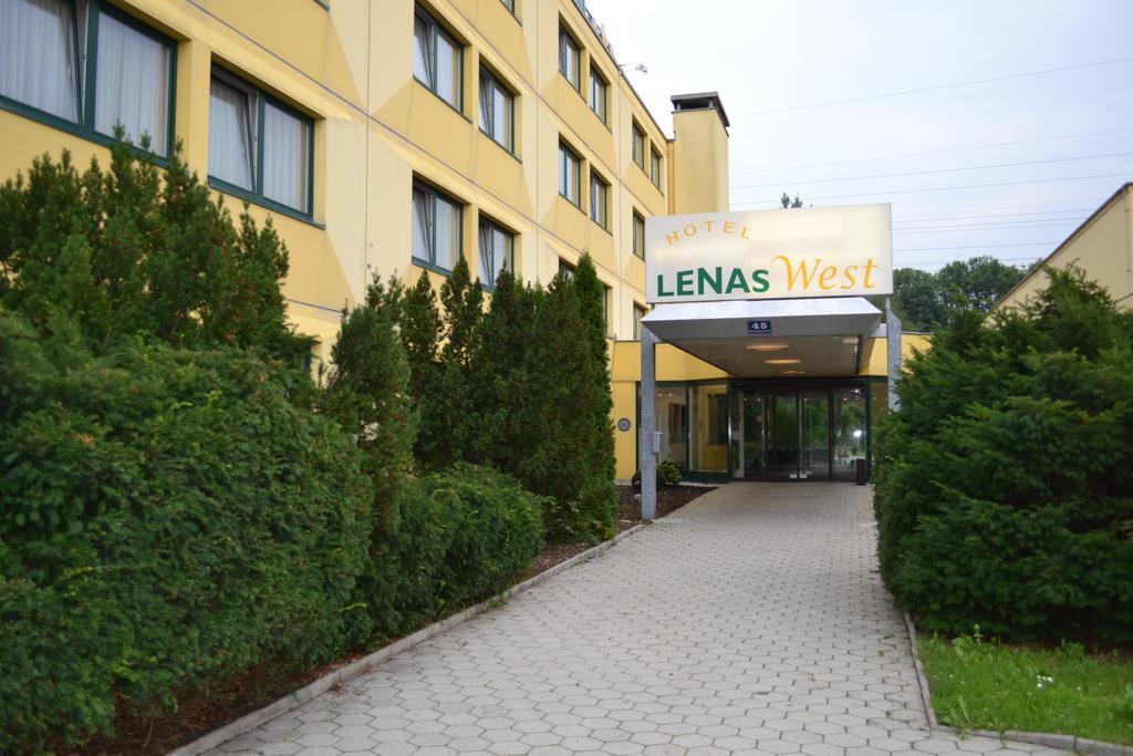 Lenas West Hotel Виена Екстериор снимка
