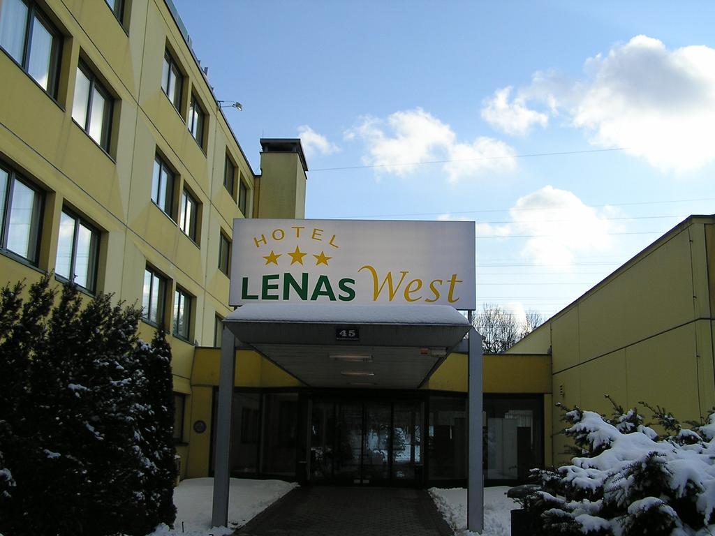Lenas West Hotel Виена Екстериор снимка